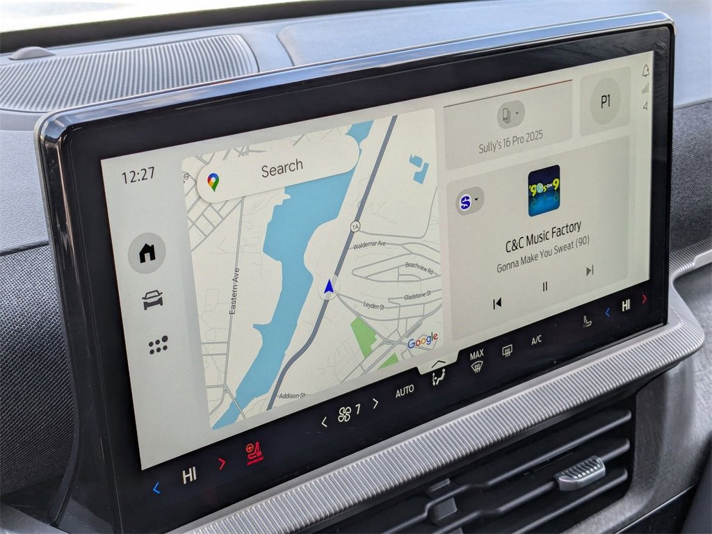 Used 2025 Ford Explorer Platinum w/ LUX Leather Package image 22