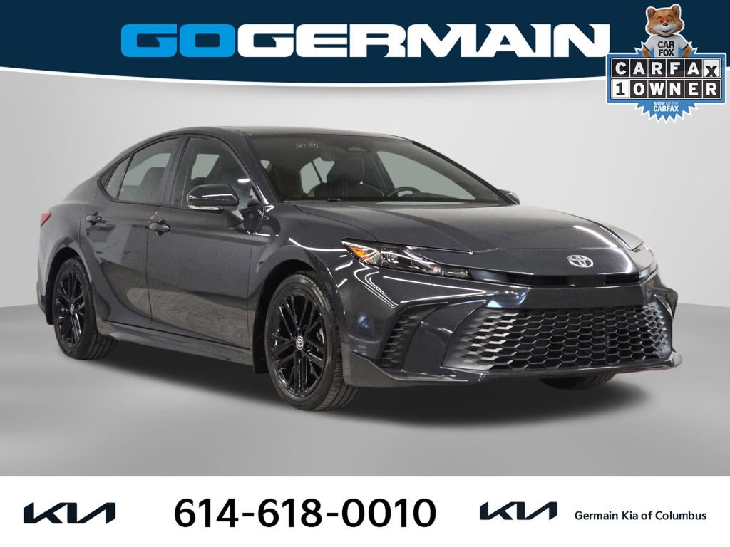 Used 2025 Toyota Camry SE w/ Multimedia Upgrade Package image 5