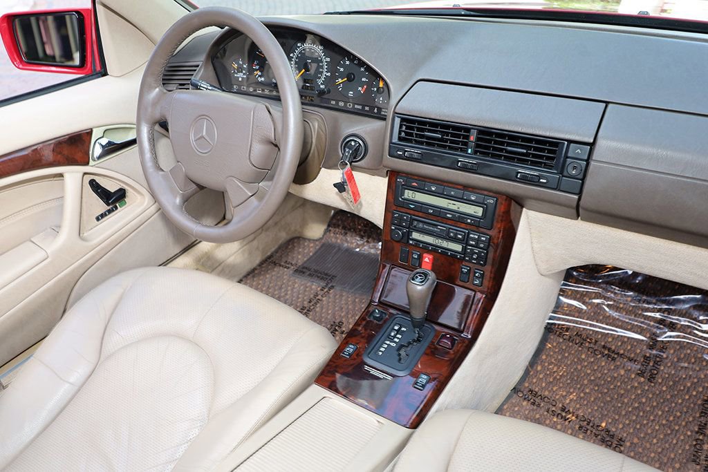 Used 1997 Mercedes-Benz SL 320 image 35