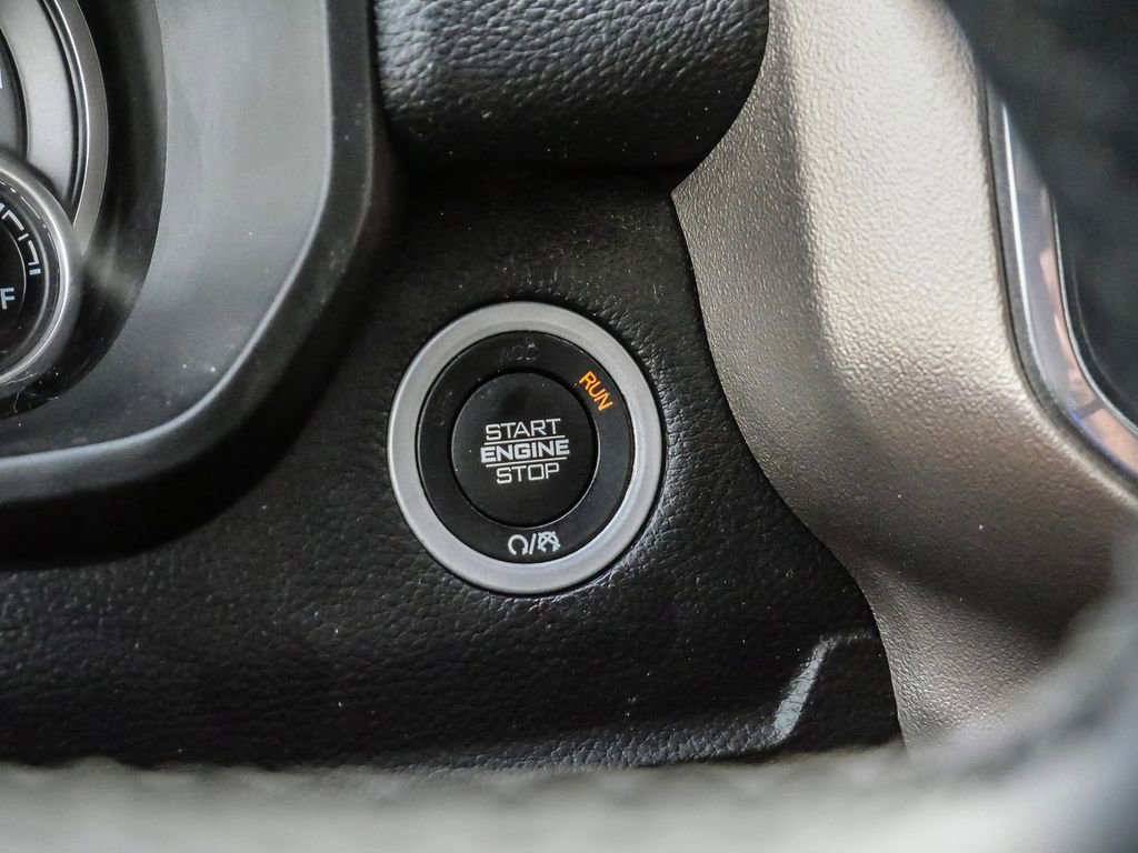 Used 2019 RAM 1500 Laramie image 33