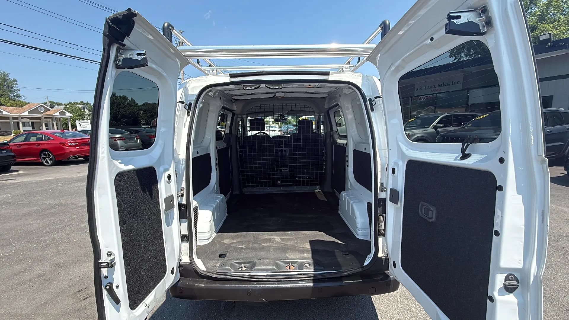 Used 2016 Chevrolet City Express LT FWD image 9