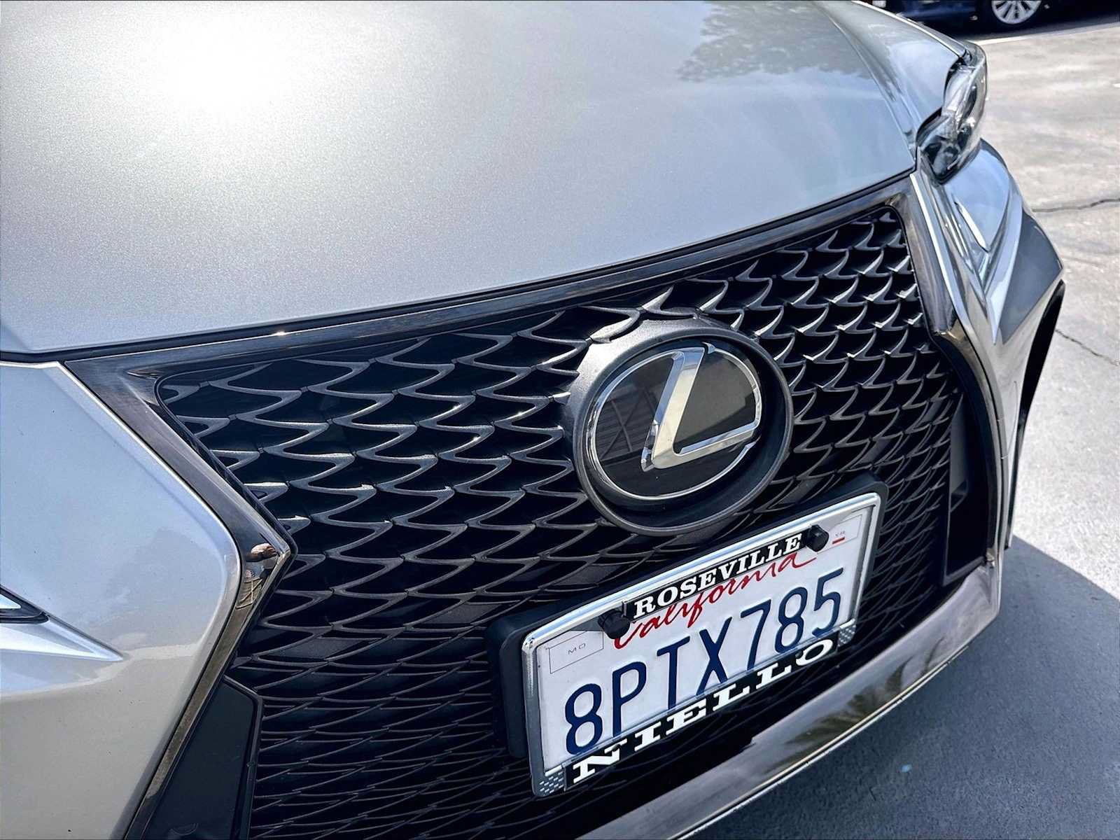 Used 2020 Lexus IS 350 F Sport w/ F Sport Package RWD image 32