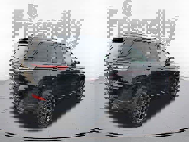 Used 2025 Jeep Grand Cherokee Summit w/ Obsidian Package image 5