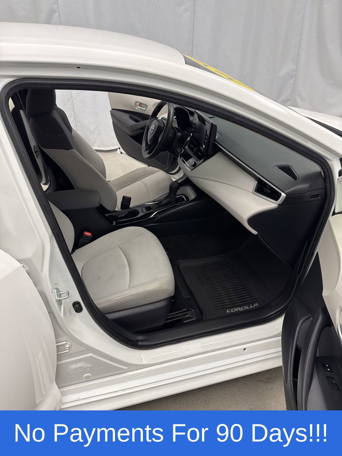 Used 2020 Toyota Corolla L image 26