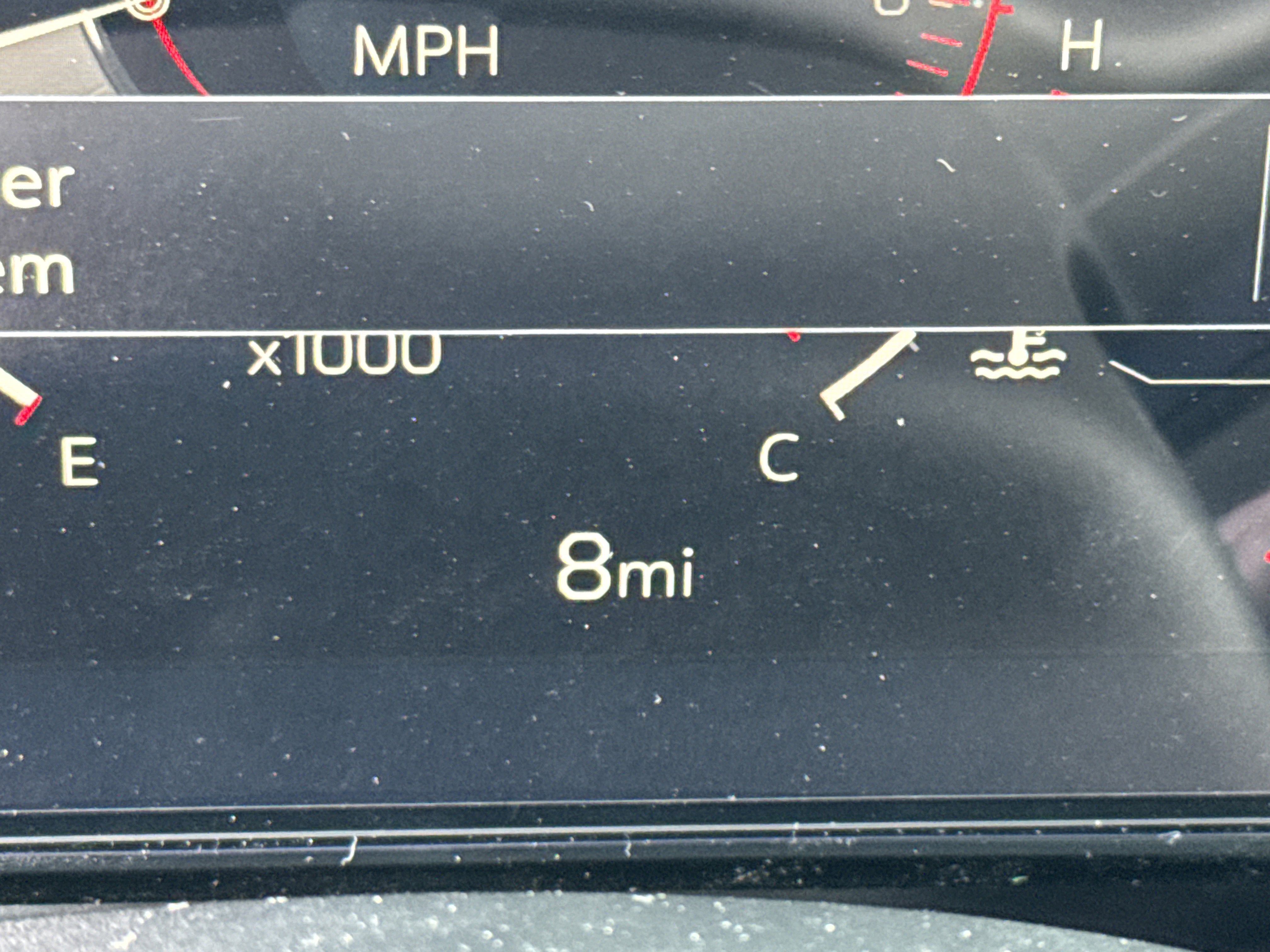 New 2026 GMC Terrain Denali w/ LPO, Floor Liner Package image 23