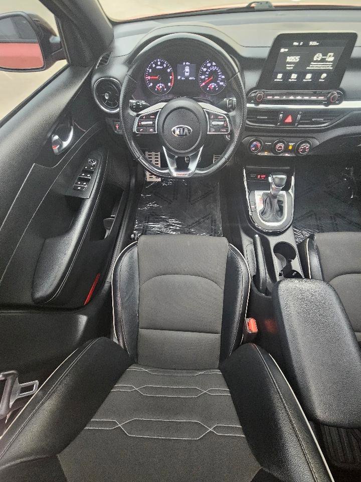 Used 2021 Kia Forte GT-Line w/ GT-Line Premium Package image 13