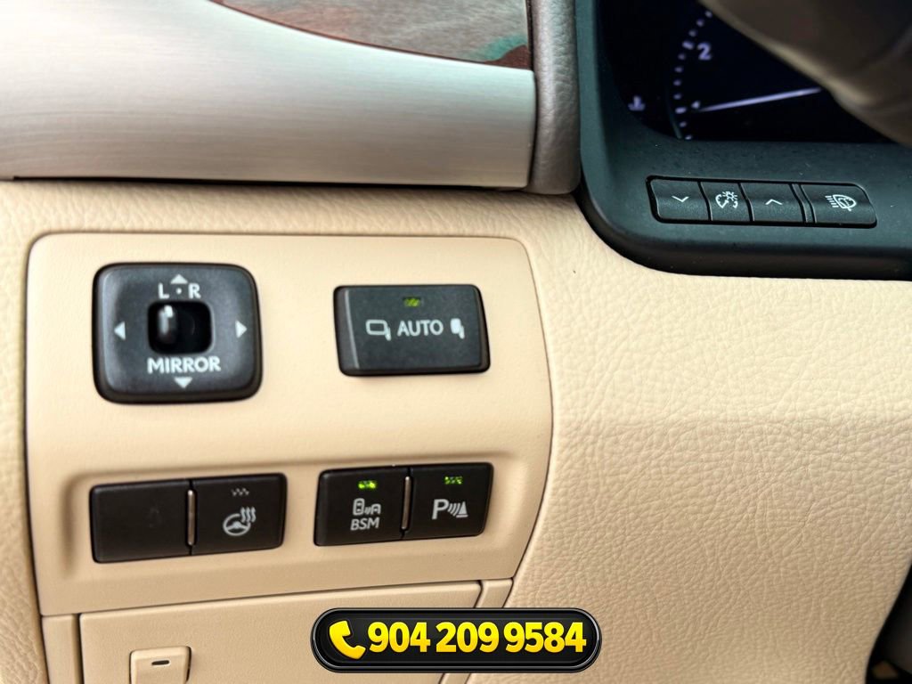 Used 2016 Lexus LS 460 w/ Comfort Package RWD image 17