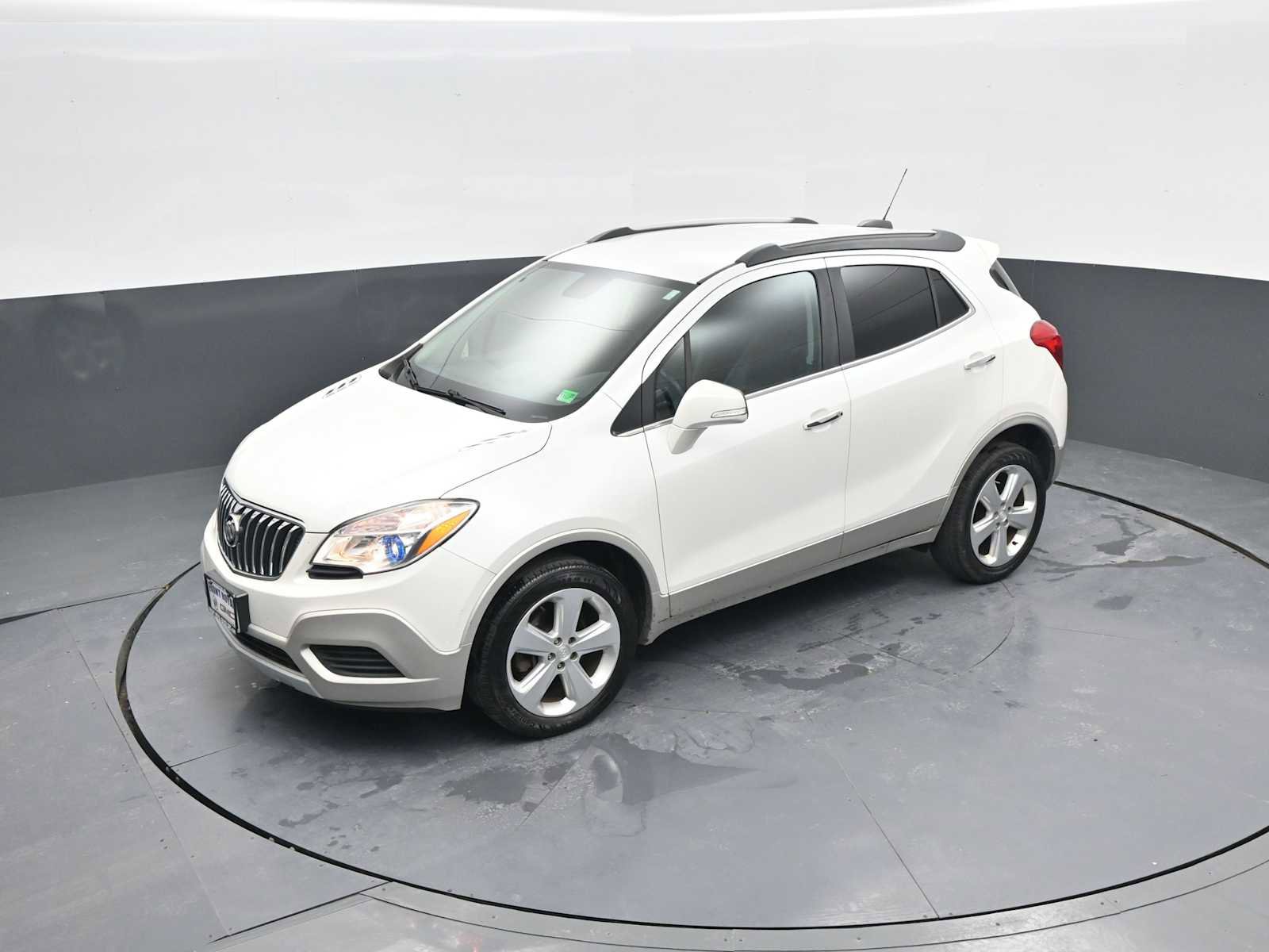 Used 2015 Buick Encore AWD image 28