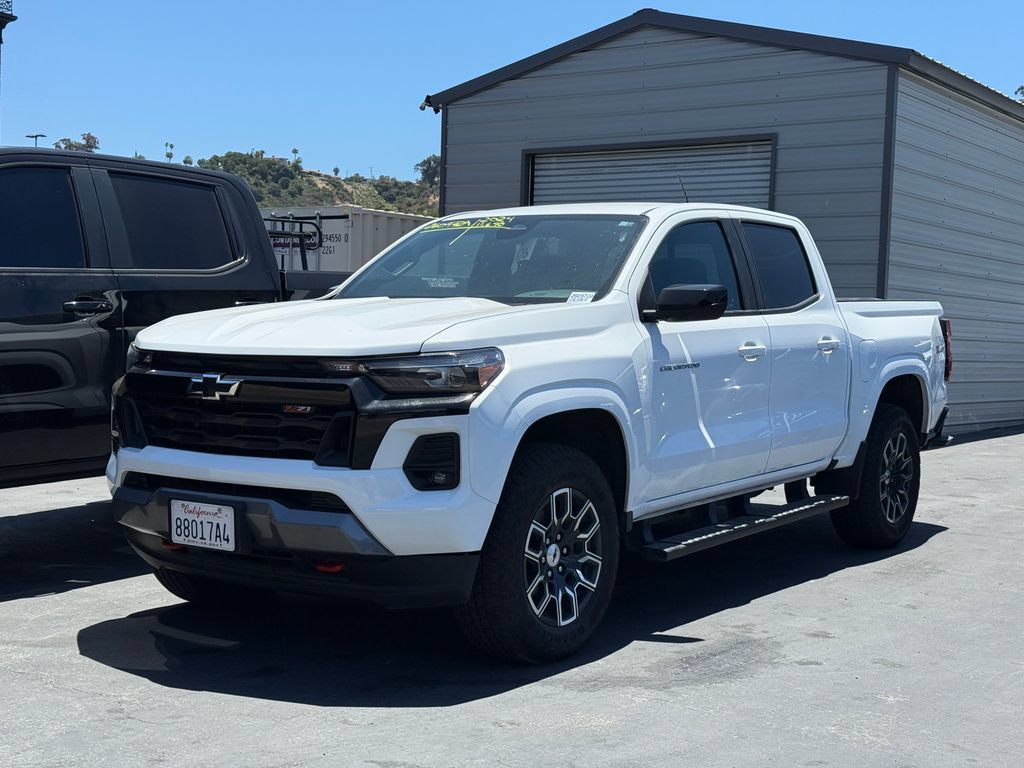 Used 2024 Chevrolet Colorado Z71 w/ Advanced Trailering Package AWD/4WD image 2