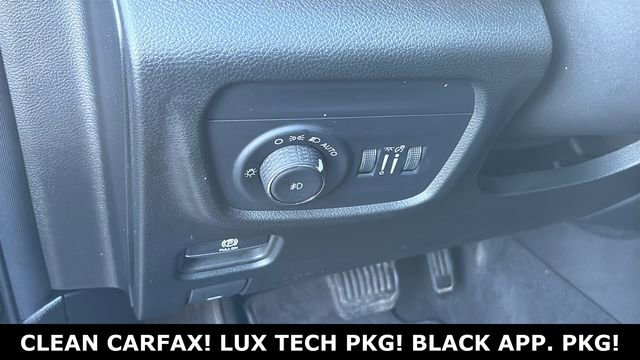 Used 2025 Jeep Grand Cherokee L Limited w/ Luxury Tech Group II image 10