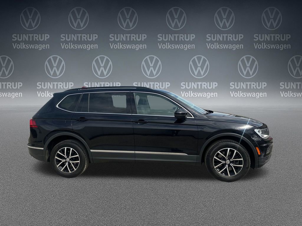 Used 2021 Volkswagen Tiguan SE FWD image 37