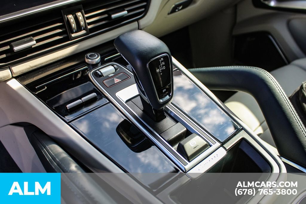 Used 2023 Porsche Cayenne Turbo image 35
