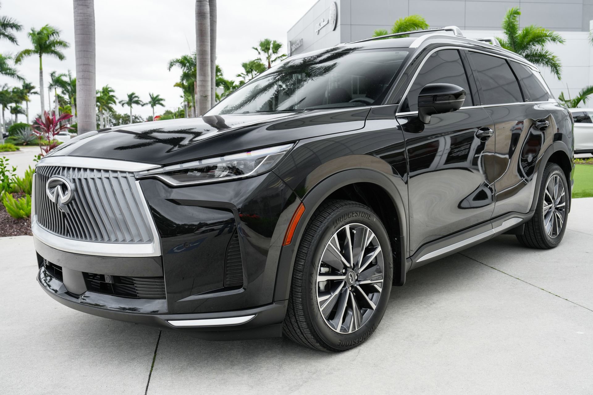 Used 2026 INFINITI QX60 Luxe w/ Cargo Package image 5