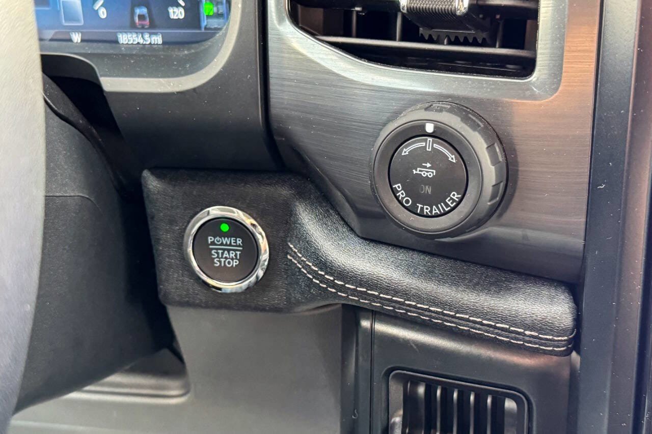 Used 2024 Ford F150 Lightning Flash AWD/4WD image 36
