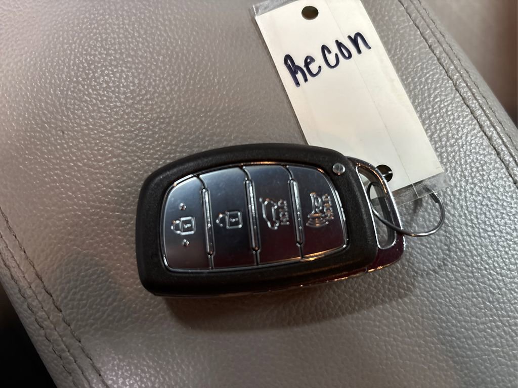 Used 2017 Hyundai Tucson Sport image 32