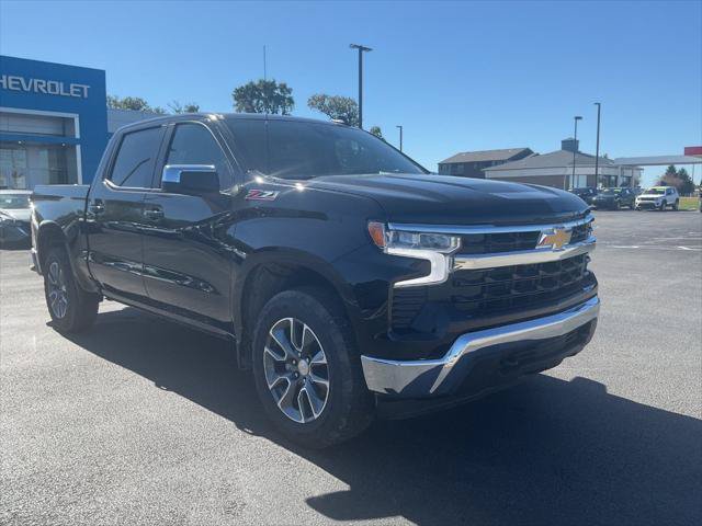 New 2026 Chevrolet Silverado 1500 LT w/ Z71 Off-Road Package AWD/4WD image 3
