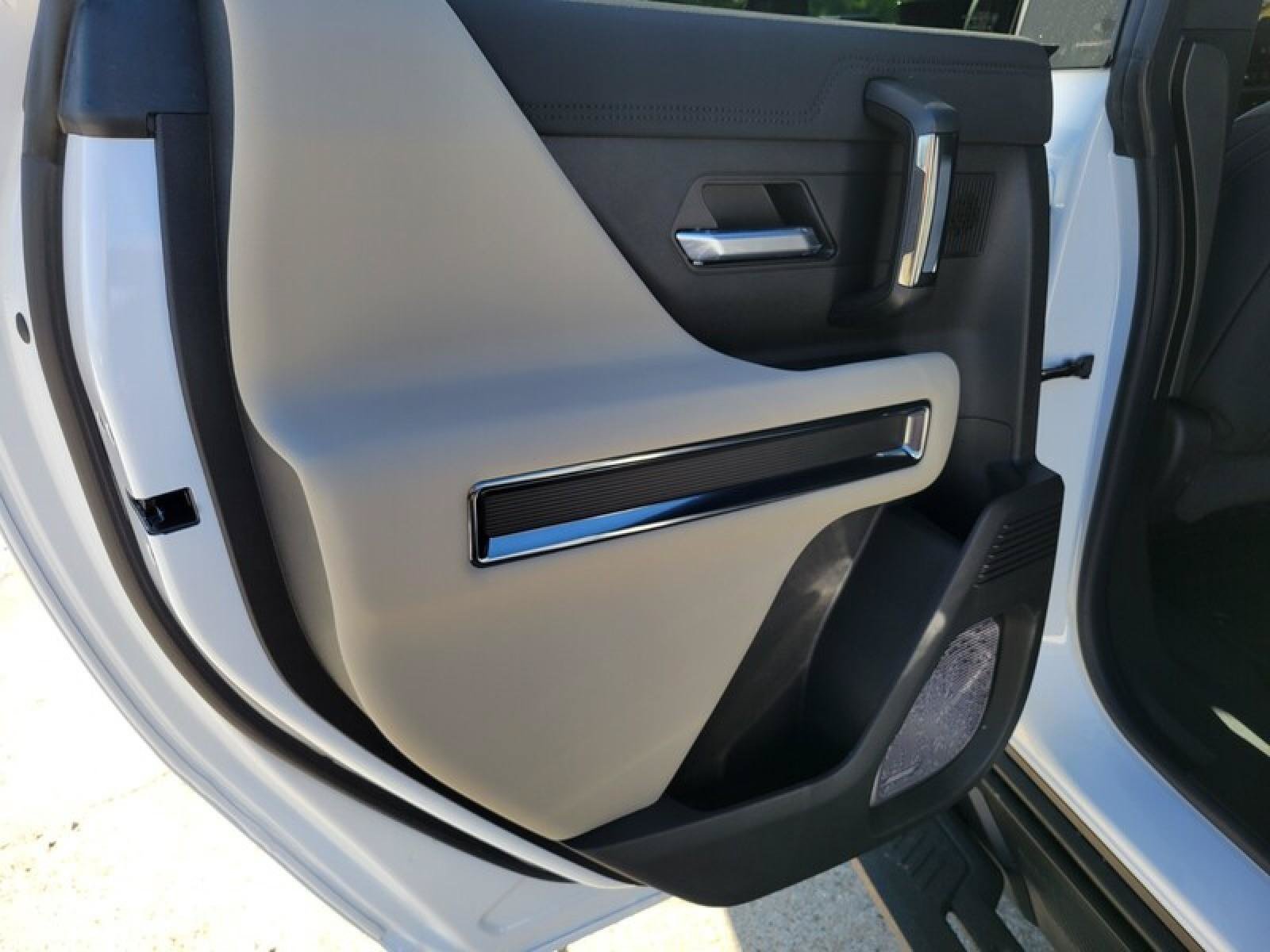 New 2026 GMC Hummer EV 4x4 Crew Cab image 29