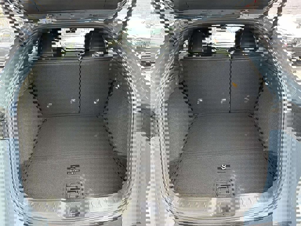 Used 2025 INFINITI QX55 Luxe w/ Cargo Package image 12