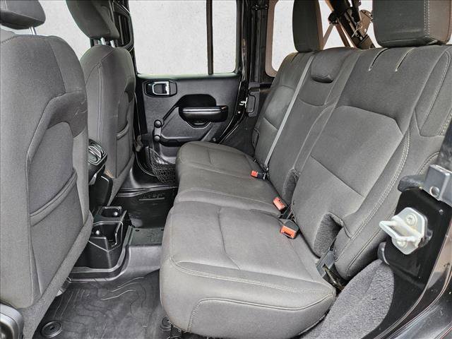 Used 2018 Jeep Wrangler Unlimited Sport AWD/4WD image 23