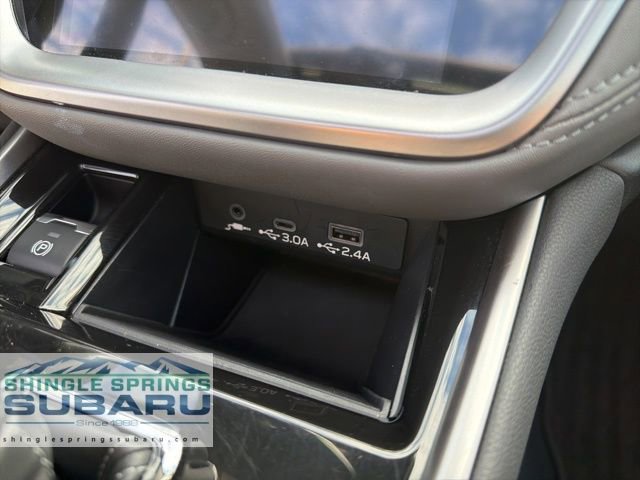 Certified 2025 Subaru Outback Onyx Edition image 39