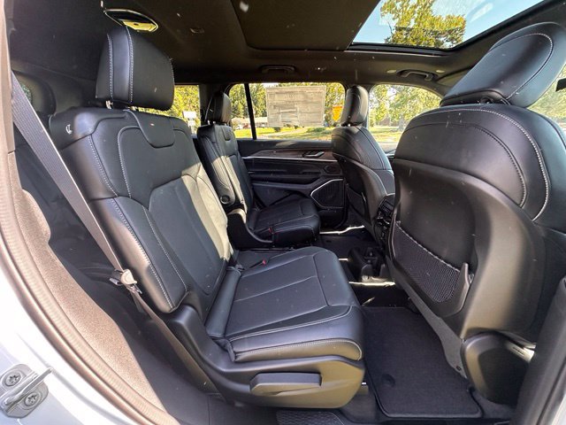 New 2027 Jeep Grand Cherokee L Limited AWD/4WD image 29