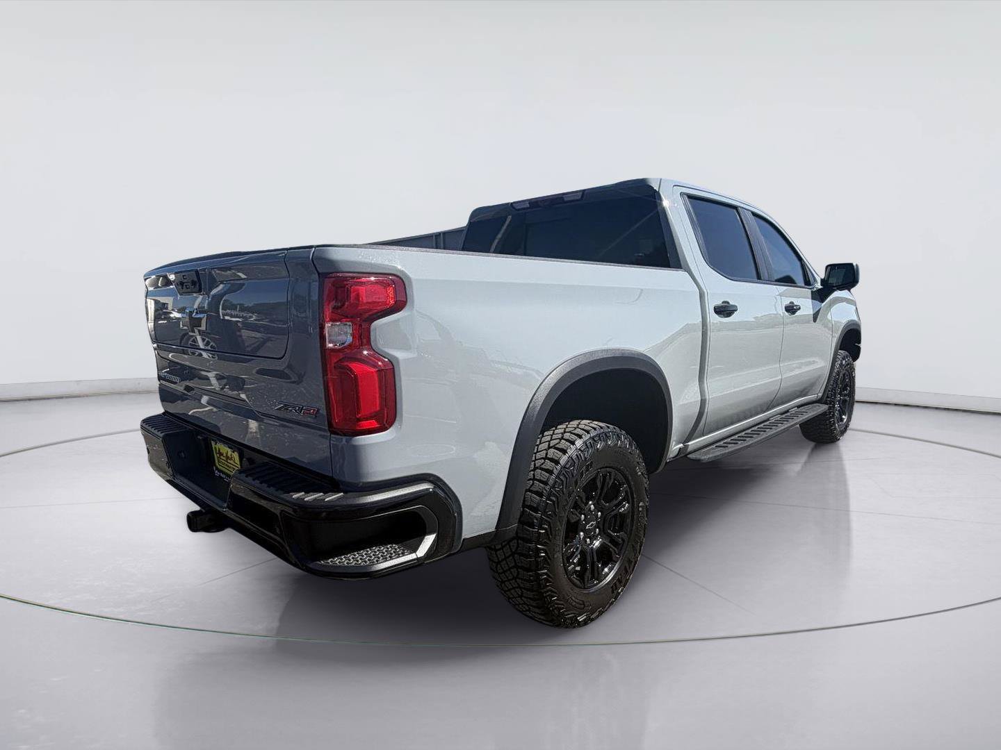 Used 2025 Chevrolet Silverado 1500 ZR2 w/ Technology Package AWD/4WD image 6