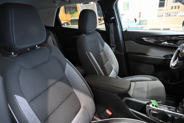 Used 2024 Chevrolet TrailBlazer LT w/ Convenience Package image 8