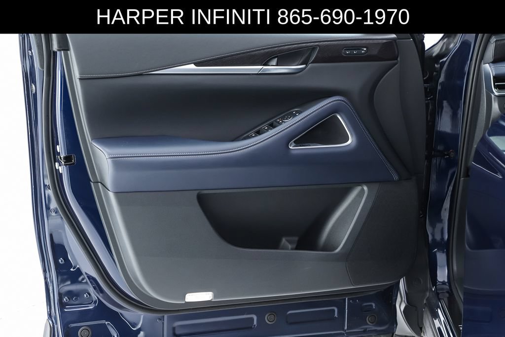 Certified 2026 INFINITI QX60 Sport w/ Dark Cargo Package AWD/4WD image 19