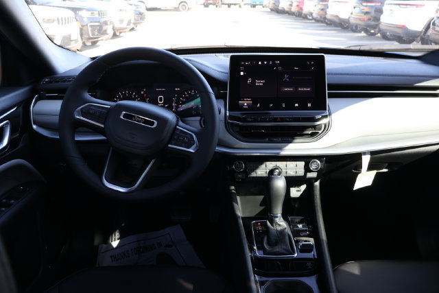 New 2026 Jeep Compass Limited AWD/4WD image 11