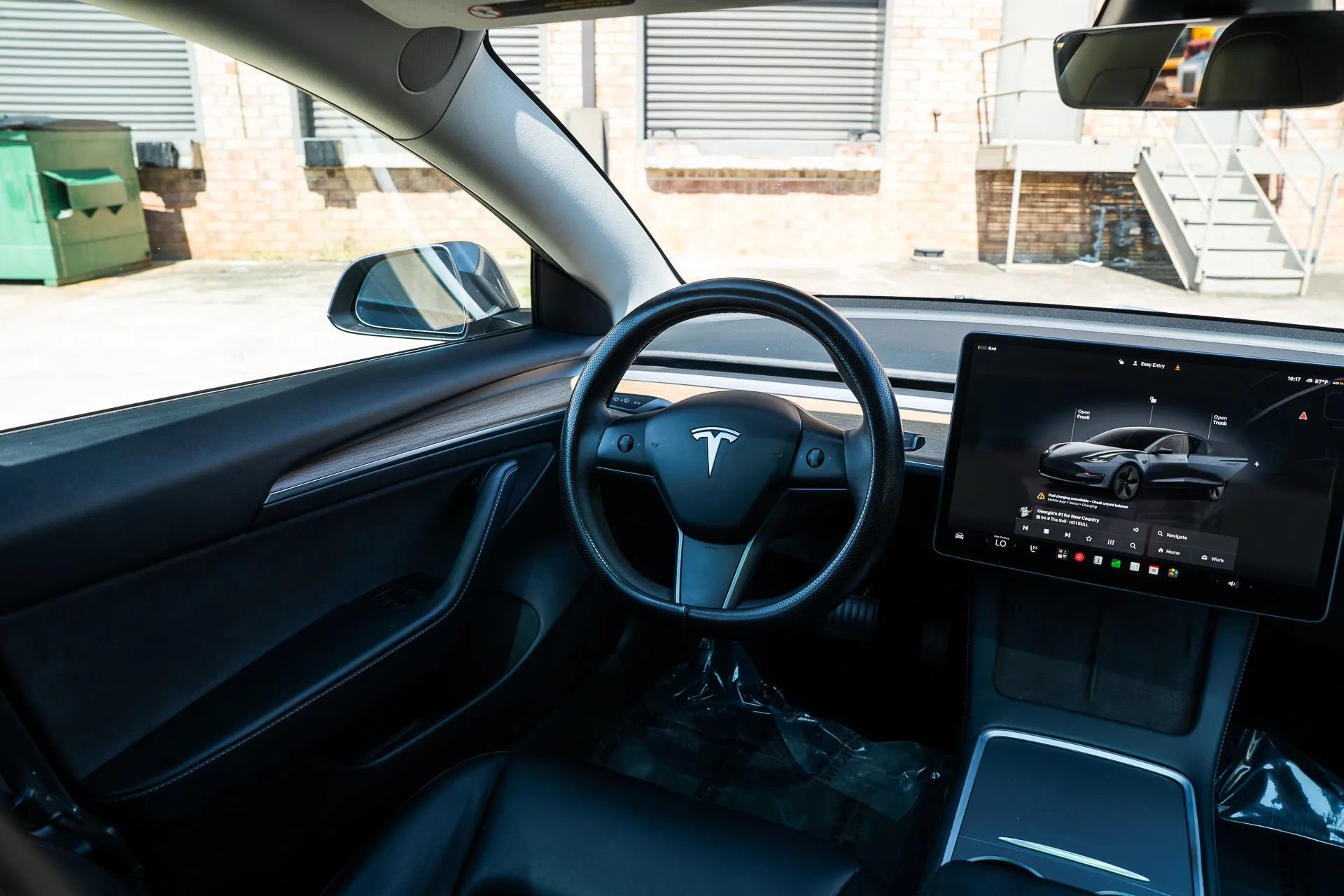 Used 2023 Tesla Model 3 Standard Range RWD image 29