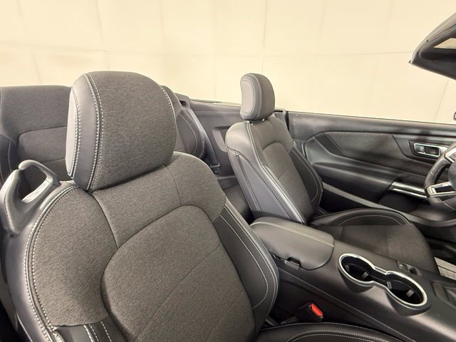 Used 2024 Ford Mustang Convertible RWD image 24