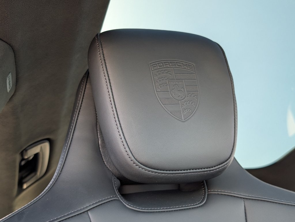 Certified 2023 Porsche Taycan GTS AWD/4WD image 18
