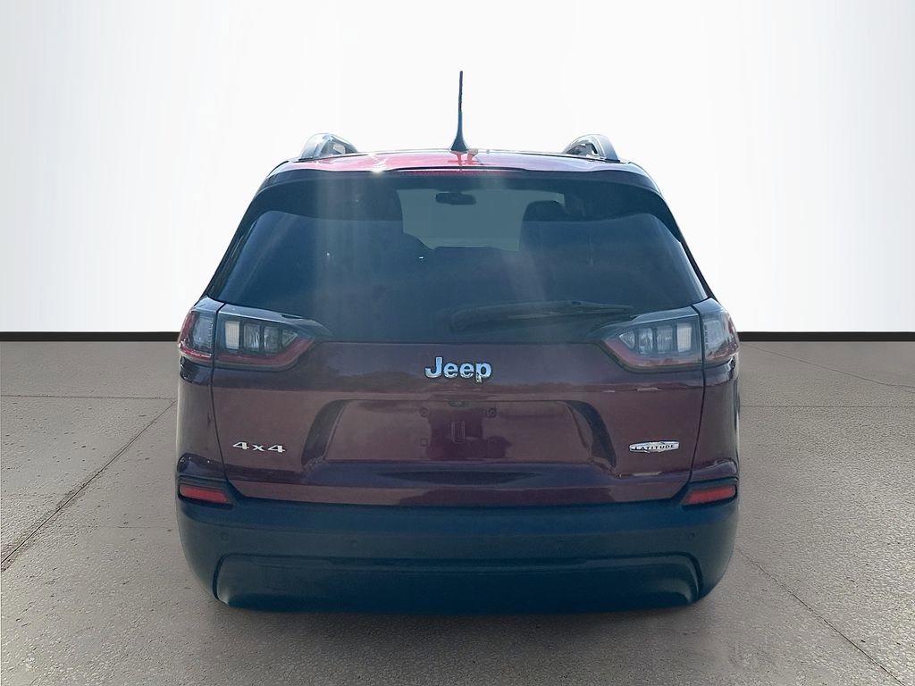 Used 2020 Jeep Cherokee Latitude w/ Cold Weather Group AWD/4WD image 6