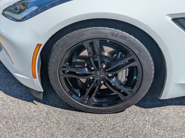Used 2019 Chevrolet Corvette Stingray Coupe w/ 1LT RWD image 7
