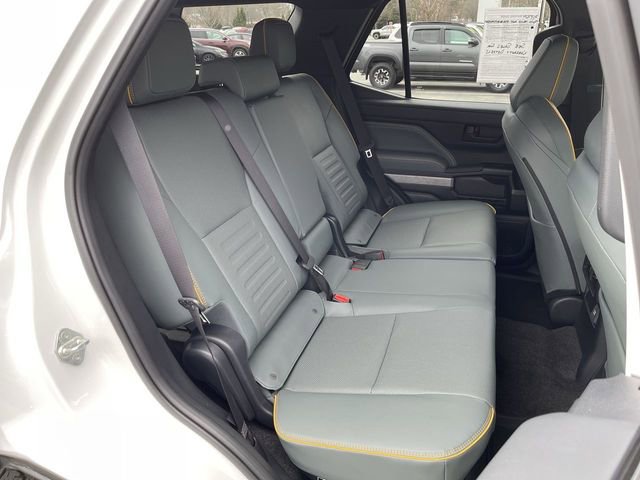 Certified 2025 Toyota 4Runner Trailhunter AWD/4WD image 22
