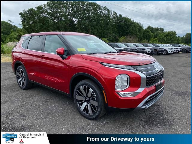 New 2025 Mitsubishi Outlander AWD