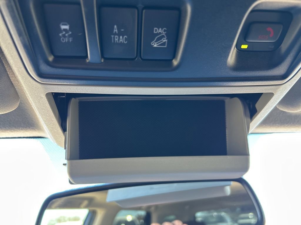 Used 2020 Toyota 4Runner Limited image 32