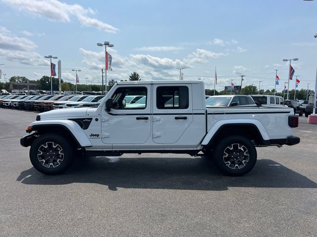 New 2026 Jeep Gladiator Sport AWD/4WD image 4