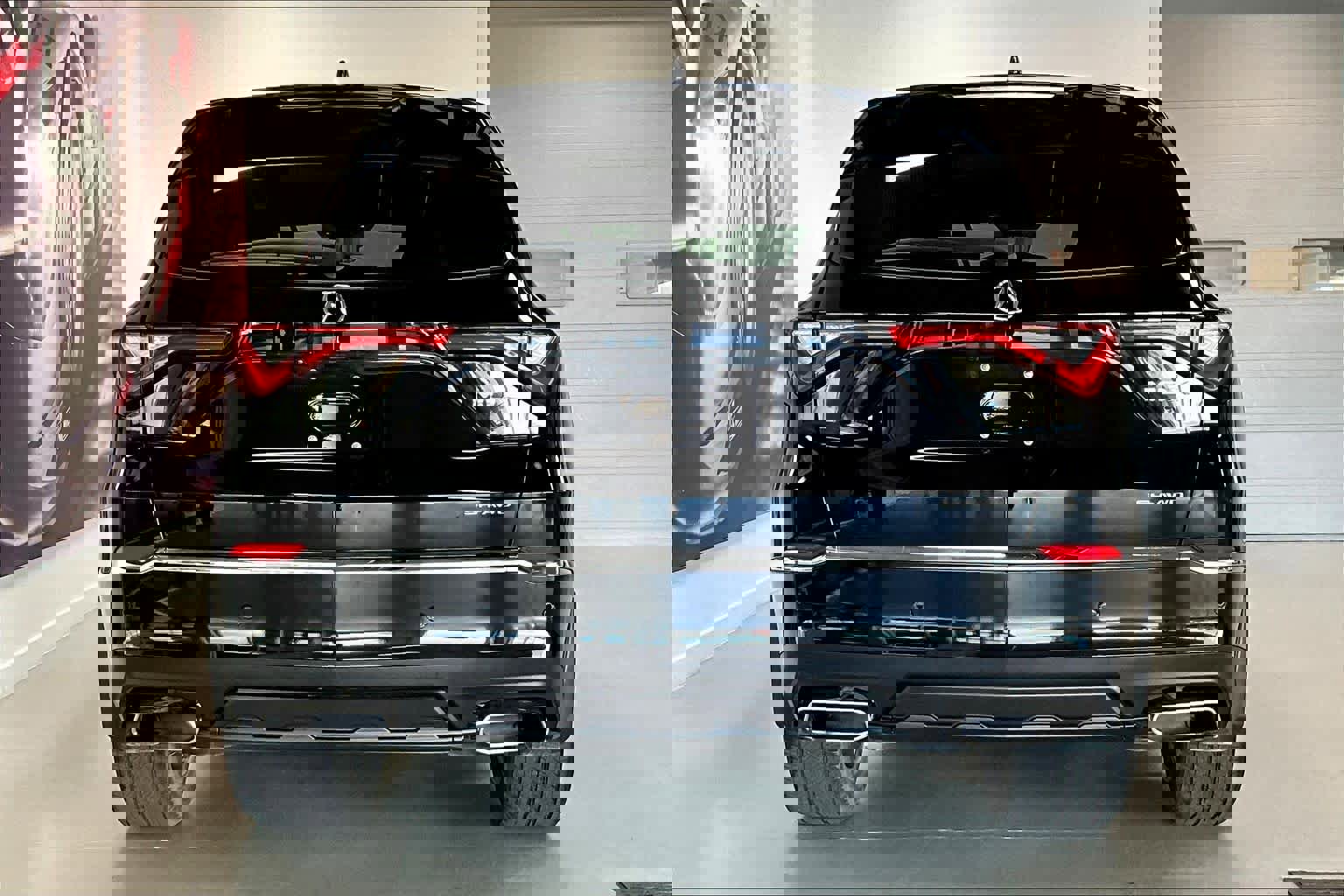 Certified 2023 Acura MDX w/Technology Package image 5