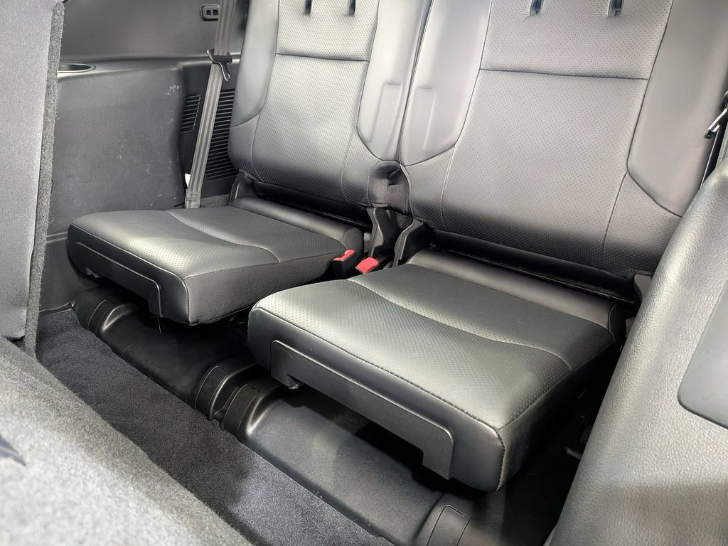 Used 2018 Lexus GX 460 Luxury w/ Preferred Accessory Package AWD/4WD image 29