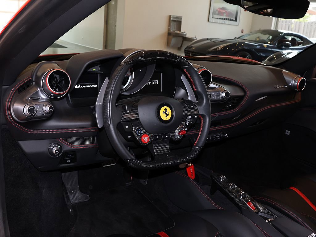 Certified 2021 Ferrari F8 Tributo RWD image 6