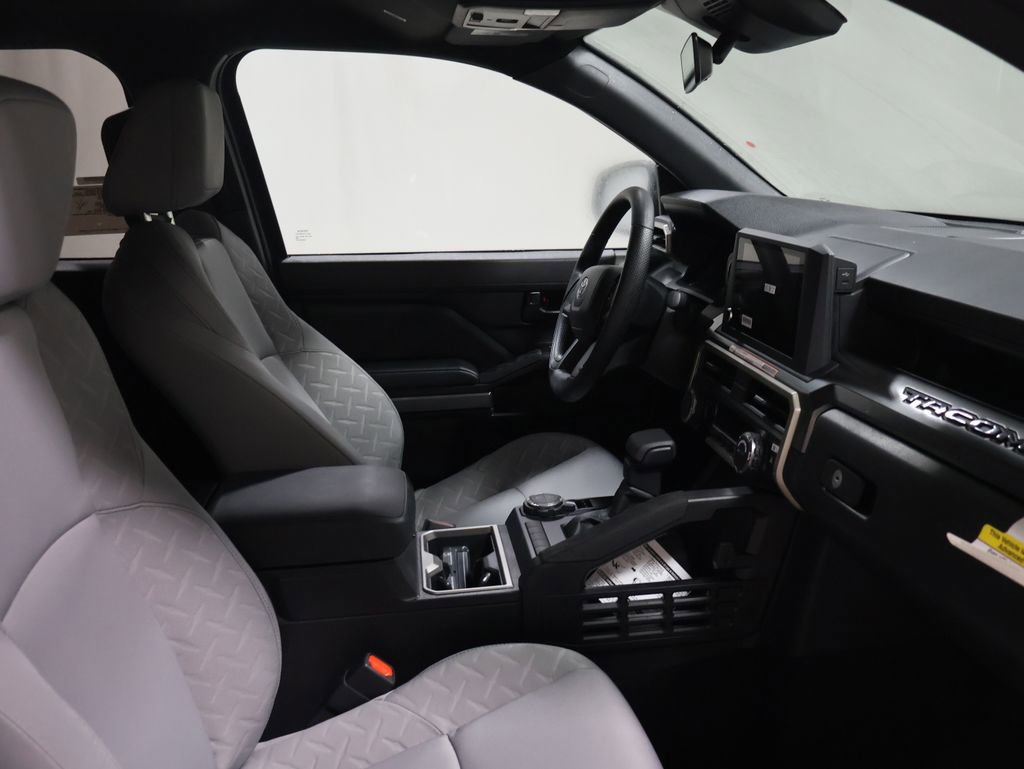 New 2026 Toyota Tacoma SR5 AWD/4WD image 15