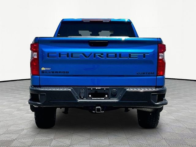Used 2022 Chevrolet Silverado 1500 Custom Trail Boss w/ LPO, Dark Essentials Package AWD/4WD image 5
