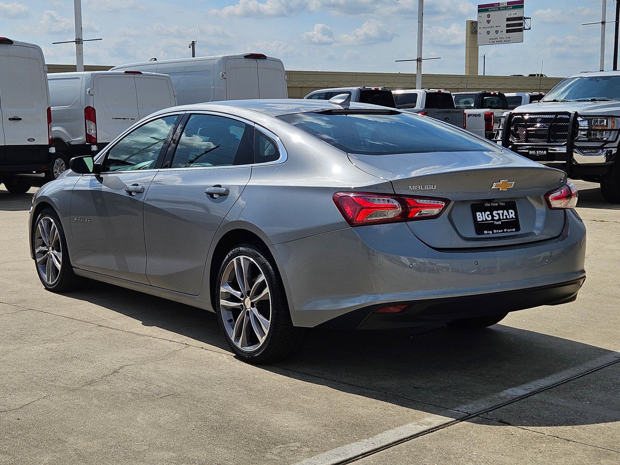 Used 2024 Chevrolet Malibu LT FWD image 7