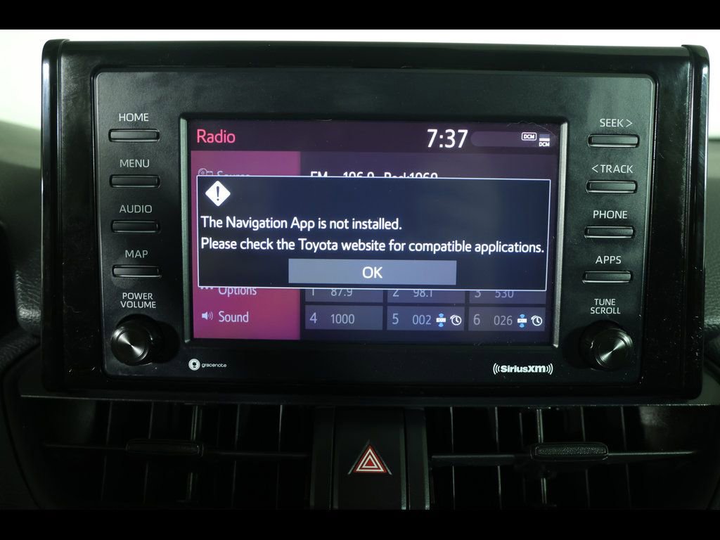 Used 2021 Toyota RAV4 XLE image 26