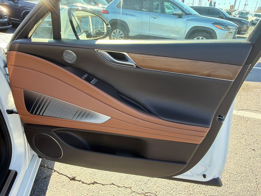 Used 2024 Genesis G80 2.5T w/ Advanced Package image 14