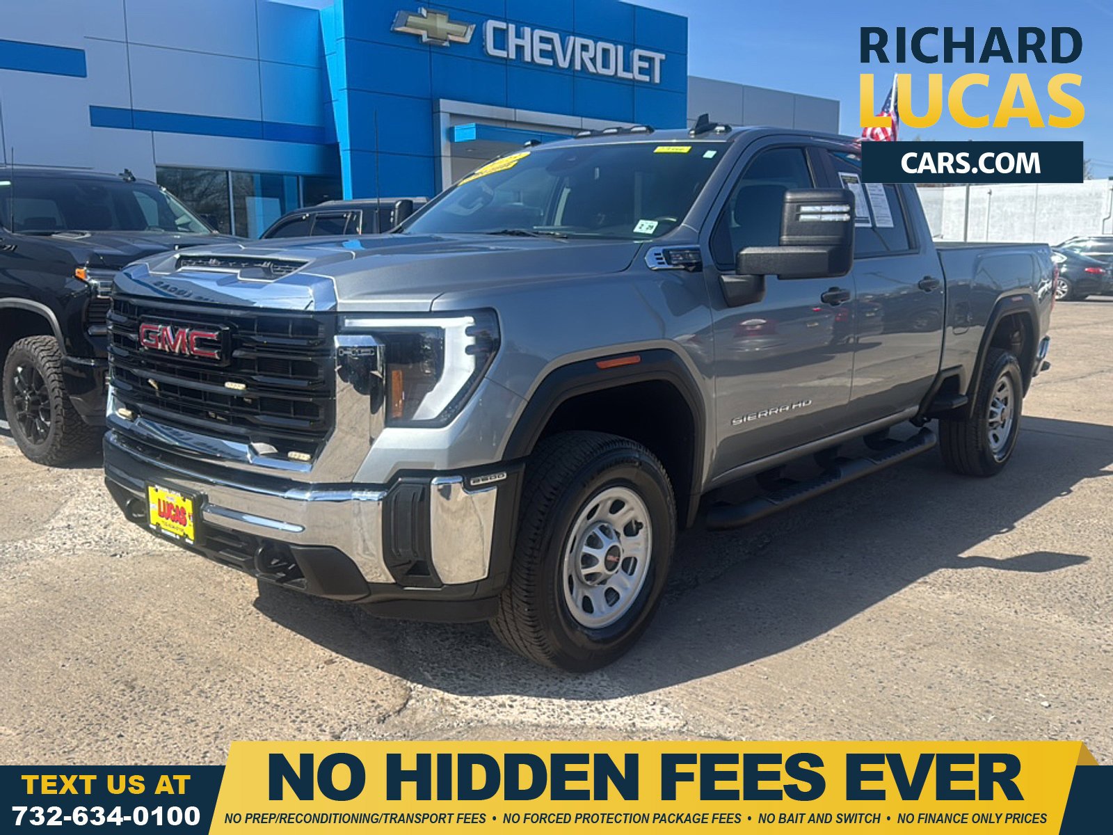 Used 2024 GMC Sierra 2500 Pro w/ Convenience Package AWD/4WD image 1