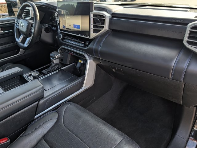 Used 2023 Toyota Sequoia Platinum AWD/4WD image 35