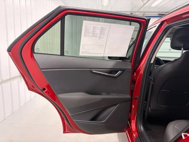 Used 2023 Kia Niro EX Touring FWD image 12