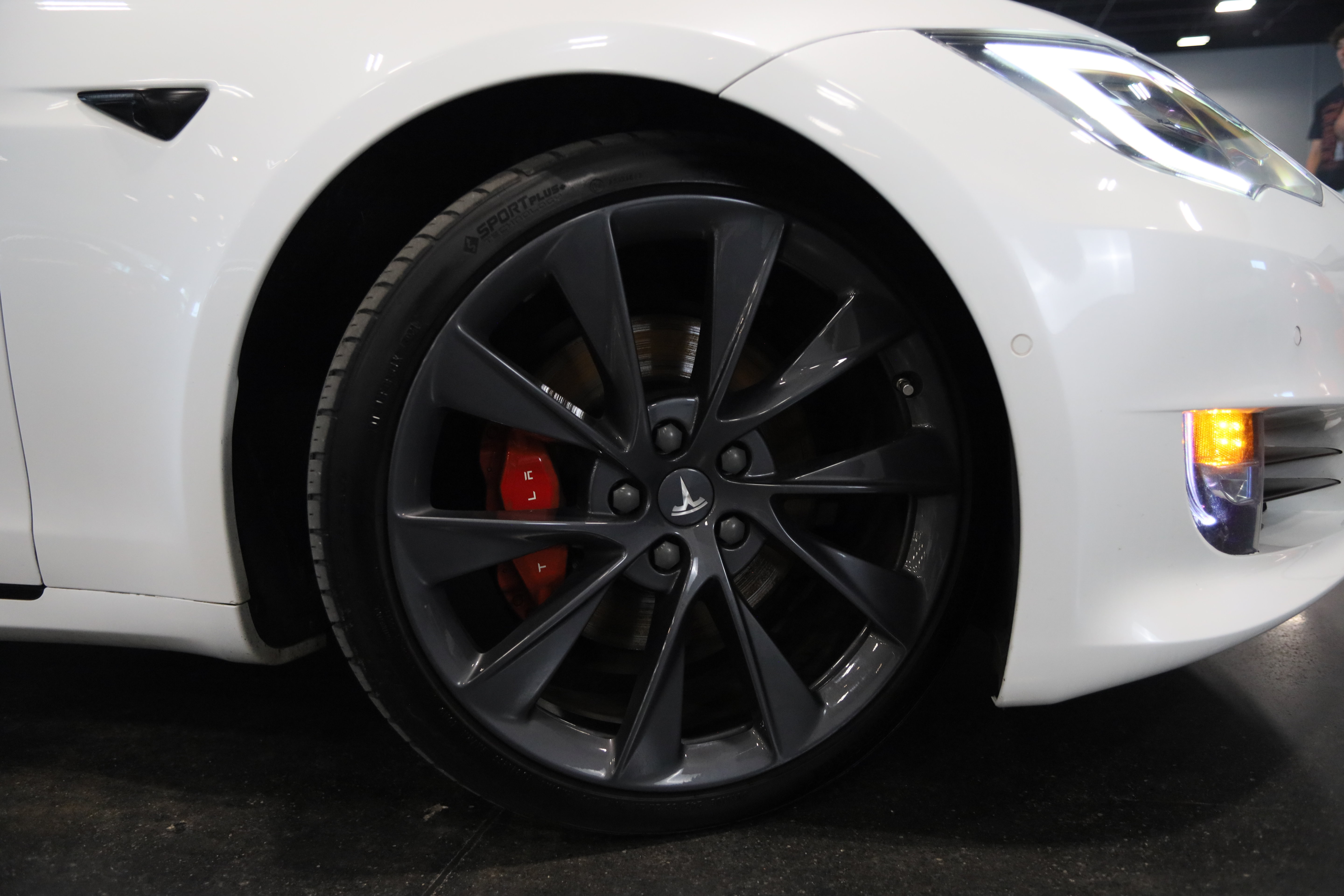 Used 2019 Tesla Model S Long Range AWD/4WD image 10